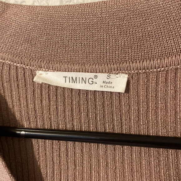 Long sleeved Cropped Small Collar Neck Top from Fashion Q - Picture 2 of 6